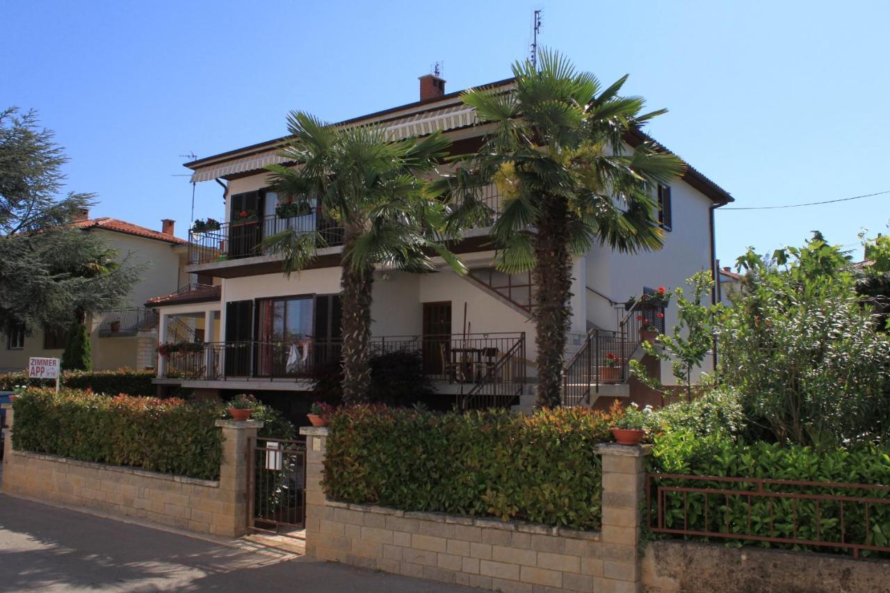 Apartments With A Parking Space Umag - 7666 Extérieur photo